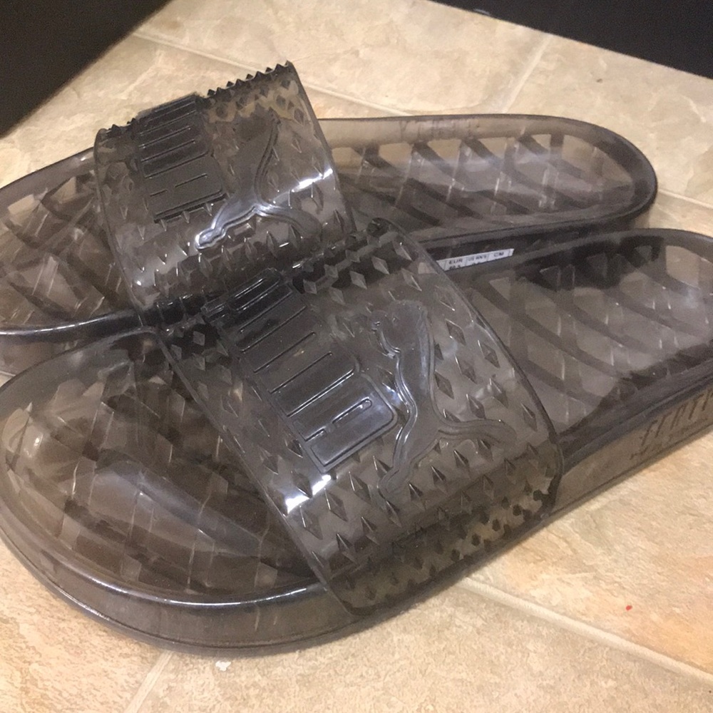 Rihanna Fenty slides